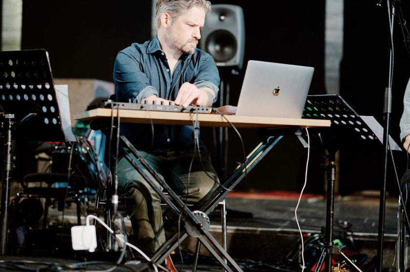 Tomas Korber – Zugzwang by Tomas Korber, Soirée Bruit (photo by Lucas Dubuis)